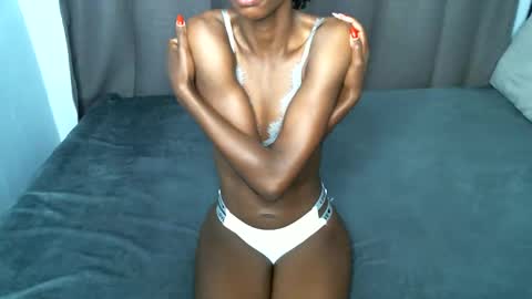 sweetlilly2540 online show from 10, 11, 2025
