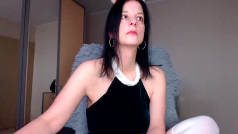 JenJenny online show from 18, 12, 2024