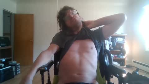 Snapshot of sweetman4u75 chatting on 6, 10, 2025 Sweet Man online show from 6, 10, 2025