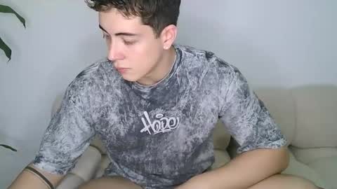 sweetmatias21 online show from 8, 4, 2026