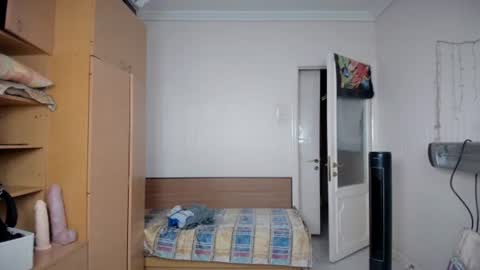 Snapshot of sweetmuscles_boy chatting on 27, 6, 2026 Lorenzo online show from 27, 6, 2026