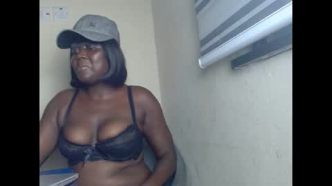 Snapshot of sweetnectarx chatting on 10, 2, 2025 sweetnectarx online show from 10, 2, 2025