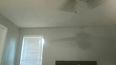 Snapshot of sweetness_cool chatting on 15, 6, 2026 sweetness_cool online show from 15, 6, 2026