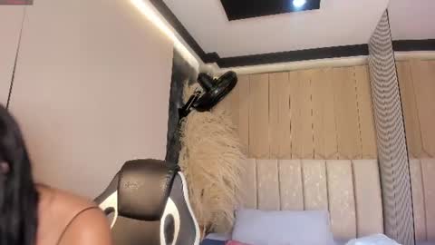 Snapshot of sweetnova_ chatting on 14, 6, 2026 Sweet Nova online show from 14, 6, 2026