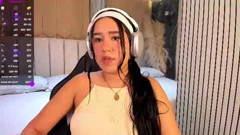 Snapshot of sweetnova_ chatting on 1, 7, 2026 Sweet Nova online show from 1, 7, 2026