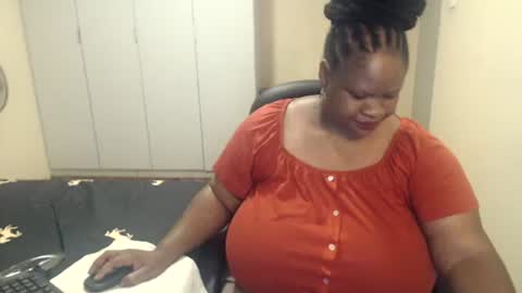 sweetnoziexxx online show from 17, 2, 2025