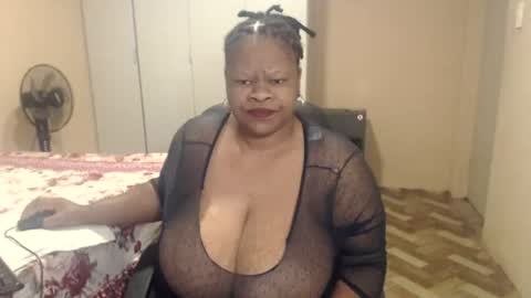 Snapshot of sweetnoziexxx chatting on 19, 4, 2026 sweetnoziexxx online show from 19, 4, 2026
