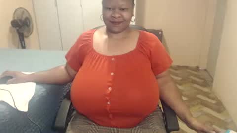 Snapshot of sweetnoziexxx chatting on 3, 5, 2026 sweetnoziexxx online show from 3, 5, 2026