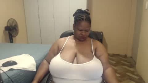 Snapshot of sweetnoziexxx chatting on 5, 5, 2026 sweetnoziexxx online show from 5, 5, 2026