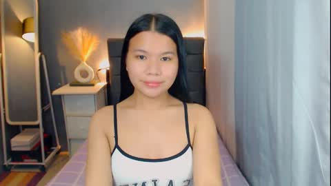 Snapshot of sweetnwildts chatting on 25, 4, 2026 Ghena online show from 25, 4, 2026