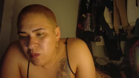 sweetp3ach29 online show from 10, 1, 2025