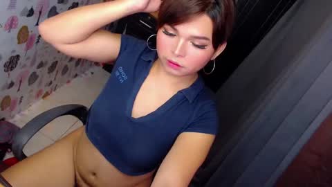 Snapshot of sweetprettyangelts chatting on 11, 3, 2025 angelica online show from 11, 3, 2025