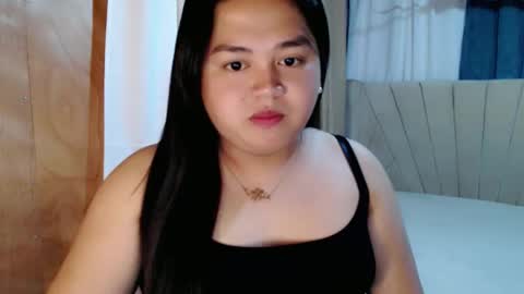 Snapshot of sweetprincess_athena chatting on 25, 9, 2025 Princess Ella online show from 25, 9, 2025