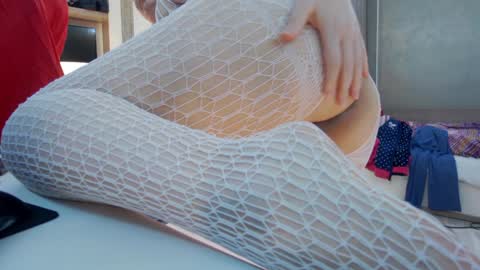 Snapshot of sweetraisa chatting on 5, 2, 2025 SweetRaisa online show from 5, 2, 2025