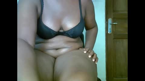 sweetrenne online show from 27, 1, 2025