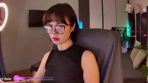 Snapshot of sweetriso chatting on 25, 5, 2026 Alice online show from 25, 5, 2026