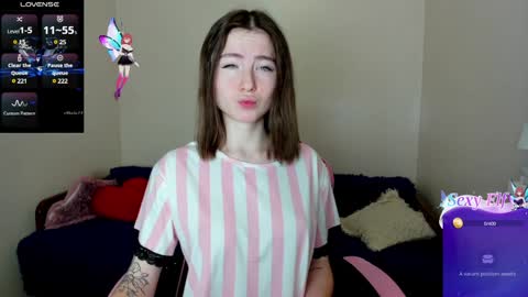 Snapshot of sweets_alma chatting on 7, 1, 2025 sweets_alma online show from 7, 1, 2025