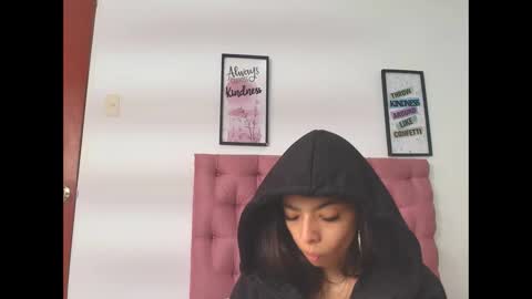 Snapshot of sweetscaarlett chatting on 18, 5, 2026 sweetscaarlett online show from 18, 5, 2026