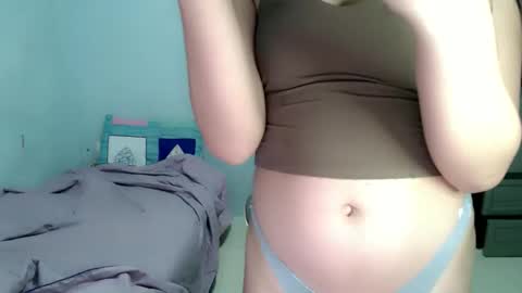 Snapshot of sweetseduction98 chatting on 26, 9, 2025 Sweetseduction98 online show from 26, 9, 2025