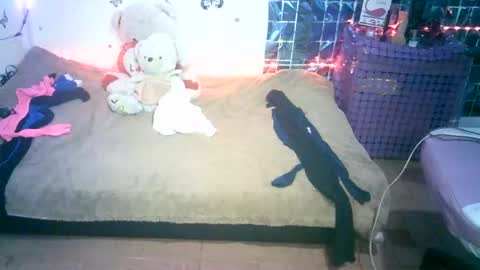 Snapshot of sweetsin_21 chatting on 10, 1, 2025 MEGHAN LOPEZ online show from 10, 1, 2025