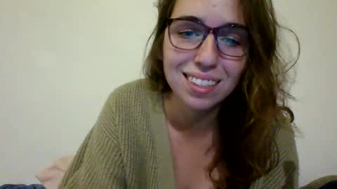 Snapshot of sweetsocalgirl chatting on 7, 3, 2025 sweetsocalgirl online show from 7, 3, 2025