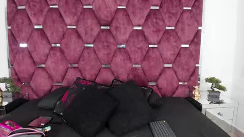 sweetstacy_ online show from 21, 1, 2025