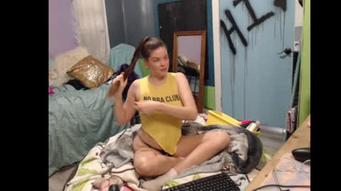 Snapshot of sweetsxx chatting on 9, 1, 2025 SwEeTs online show from 9, 1, 2025