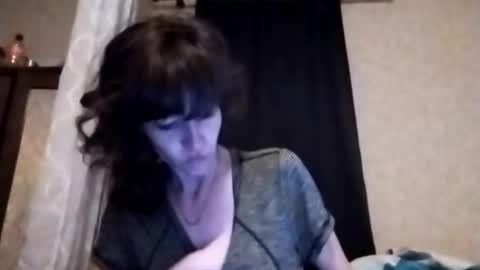 Sweet Tooth Trixie online show from 14, 4, 2026