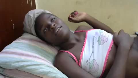 sweetvallerie online show from 3, 2, 2025