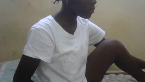 sweetvallerie online show from 7, 3, 2025