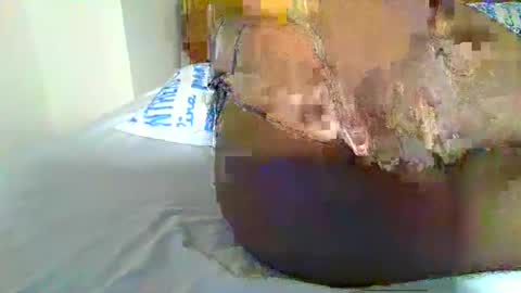 Snapshot of sweetvixen_ chatting on 4, 12, 2024 Cute vixen online show from 4, 12, 2024