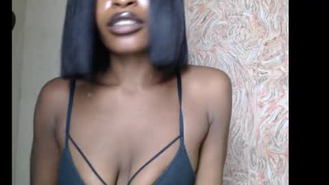 sweetxxboobsx online show from 16, 9, 2025
