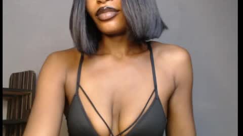 sweetxxboobsx online show from 12, 4, 2026