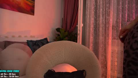 Snapshot of sweety_rinushka_ chatting on 8, 1, 2025 Katerina online show from 8, 1, 2025