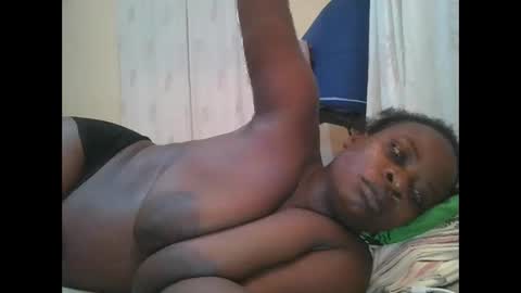 sweetyass25 online show from 6, 2, 2026