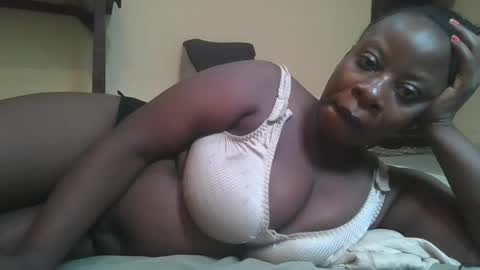 sweetyass25 online show from 14, 3, 2026