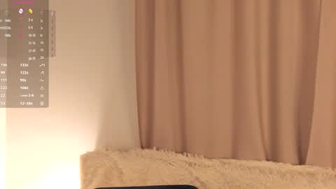 Astrid online show from 13, 4, 2026