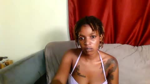Snapshot of sweetz_candice chatting on 13, 5, 2026 sweetz_candice online show from 13, 5, 2026