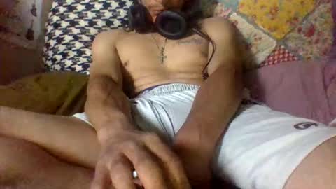 Snapshot of sweezybrown1 chatting on 30, 4, 2026 MR. SWEEZY online show from 30, 4, 2026