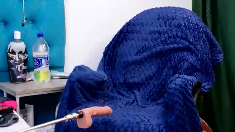 Snapshot of swetsofy chatting on 16, 5, 2026 soffya online show from 16, 5, 2026