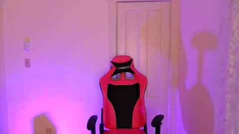 ashley blayde online show from 31, 3, 2026