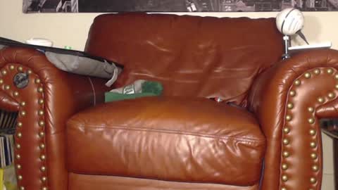 Snapshot of swolebbc chatting on 17, 2, 2025 The DickGod online show from 17, 2, 2025