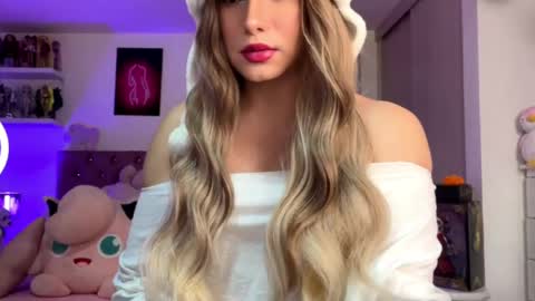 Snapshot of swtgoldenangel_ chatting on 23, 5, 2026 swtgoldenangel_ online show from 23, 5, 2026