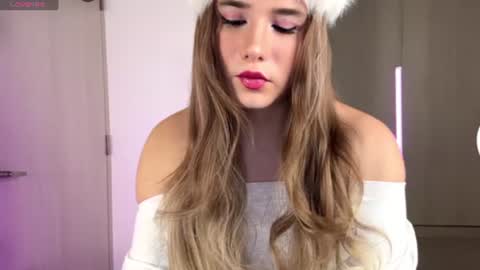 Snapshot of swtgoldenangel_ chatting on 28, 6, 2026 swtgoldenangel_ online show from 28, 6, 2026