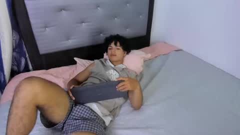 swwet_boy online show from 9, 1, 2025