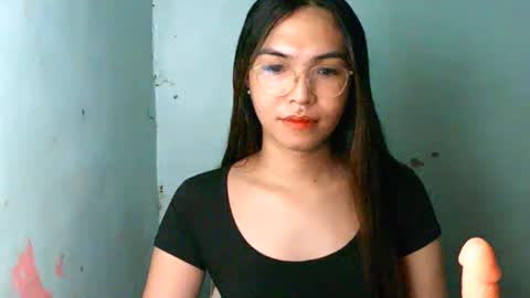 Snapshot of swyt_soleil chatting on 16, 9, 2025 swyt_soleil online show from 16, 9, 2025