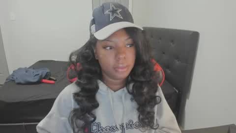 sxamleuy online show from 9, 7, 2026