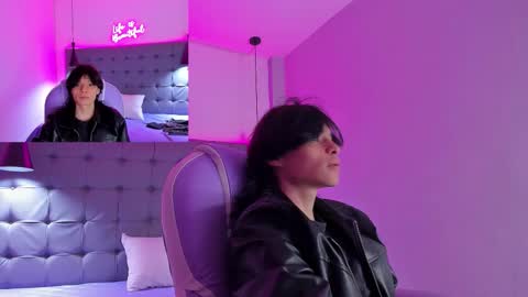 sylasfrost online show from 23, 11, 2025