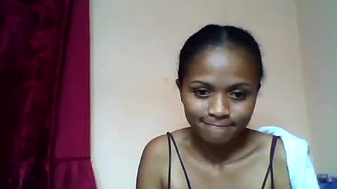 Snapshot of sylvaniah01 chatting on 29, 5, 2026 sylvaniah01 online show from 29, 5, 2026