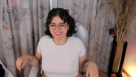 Snapshot of sylvara_bx chatting on 1, 6, 2026 online show from 1, 6, 2026
